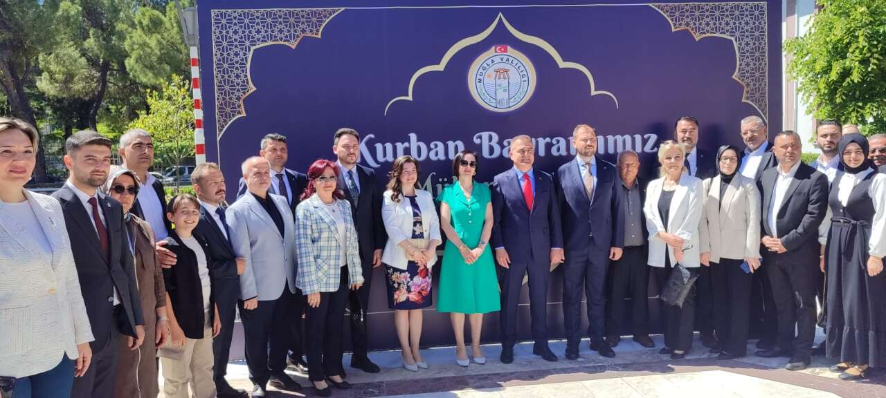 Muğla Valiliği Bahçesinde Kurban Bayramı Bayramlaşması Gerçekleştirildi 15